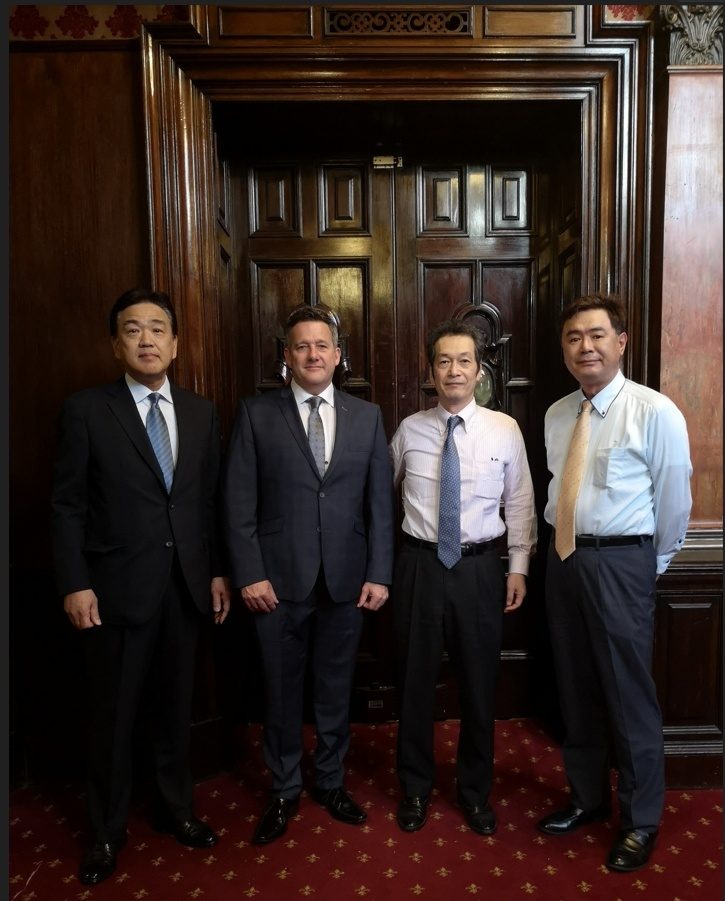 David Peck with Japanese engineering executives
